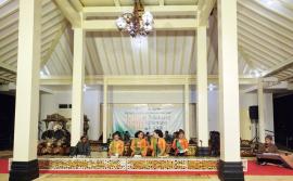 Pergelaran Seni Karawitan Uyon-Uyon Digelar di Balai Budaya Karangrejek